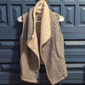 JJ29 LOFT Sherpa Collared Vest/Cardigan
